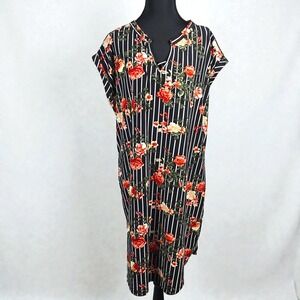Bobbie Brooks Shift Dress Plus Size 1X Black Striped‎ Floral Crochet Back V-Neck